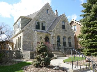 1665 S 33rd St, Milwaukee, WI 53215