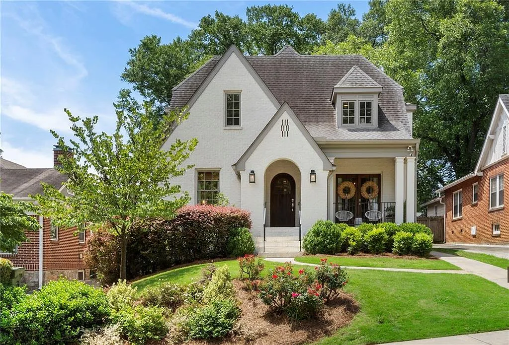 6 bed, 5.5 bath, $12,000 — Photo 1