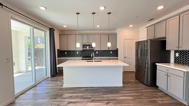 9001 Solar Point Dr #1 — Photo 9