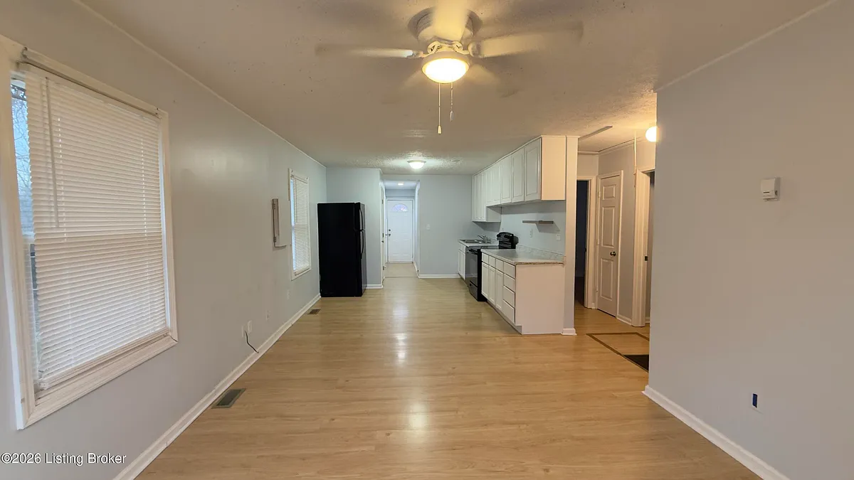Building Photo - 4203 Searcy Ln