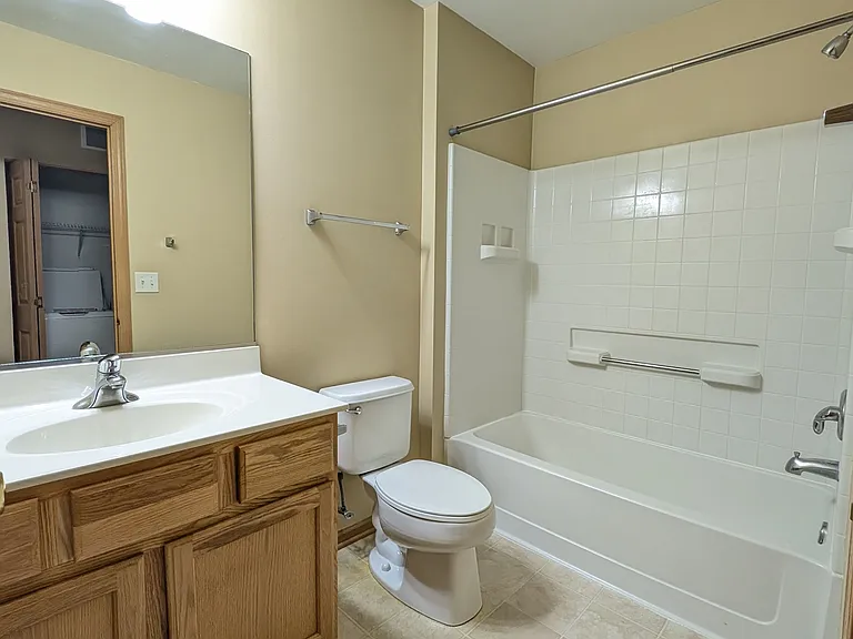 1464 Cambria Dr #6 — Photo 13