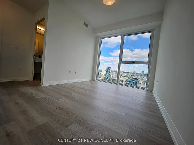 280 Dundas St E #2811 — Photo 12
