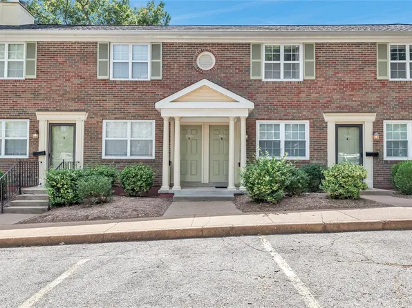 1543 E Swan Cir, Saint Louis, MO 63144