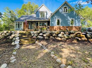 4180 Dabish Dr, Lake Orion, MI 48362