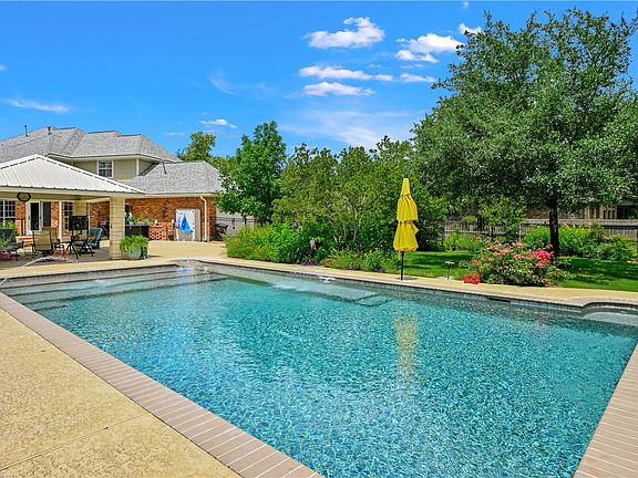 5th image of 1402 Millcreek Ct