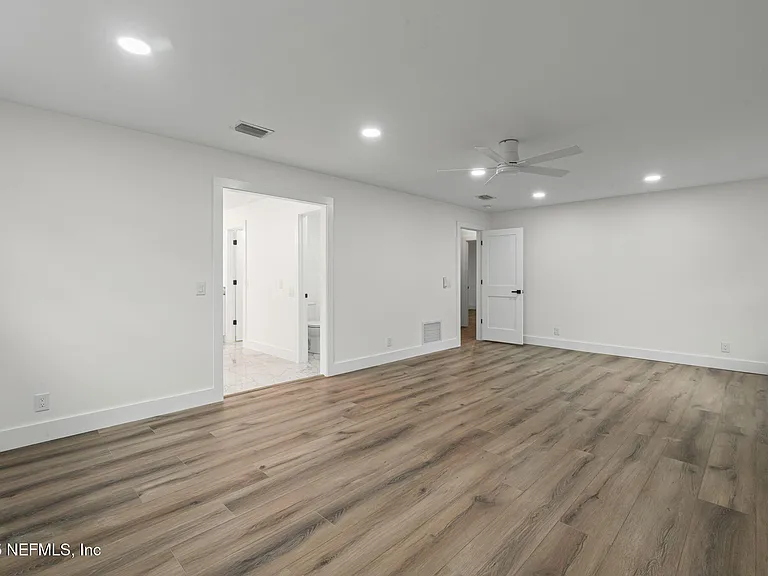 5477 Brightwater Ln — Photo 15