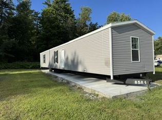 31 Forbes St, Lancaster, NH 03584