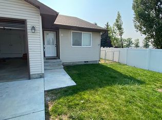 151 S Railroad Ave, Sugar City, ID 83448