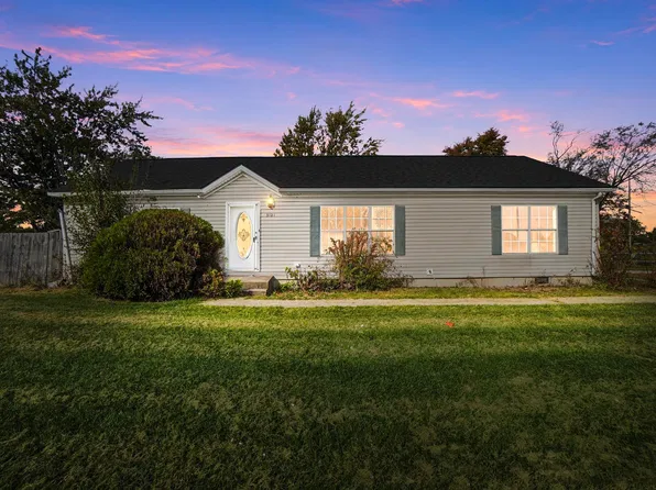 3121 E Tillman Rd, Fort Wayne, IN 46816