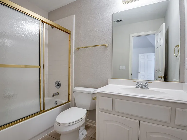 8100 Davidson Dr — Photo 14