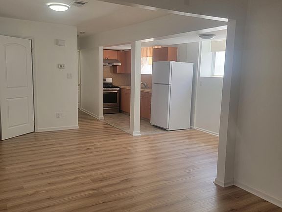 3rd image of 235 Yetman Ave #1