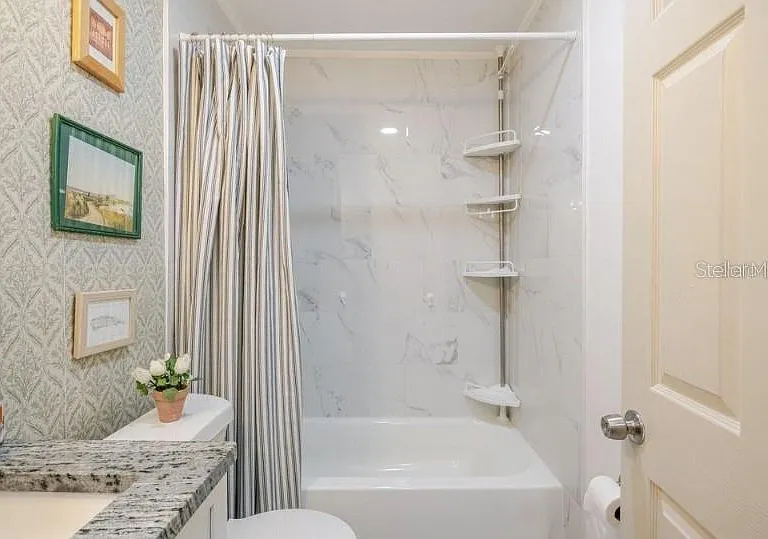 1225 King Ave — Photo 35