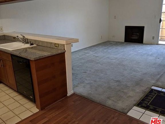 4th image of 7050 Vassar Ave Unit 13