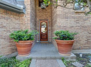 2003 Highland Oaks St, Fort Worth, TX 76107