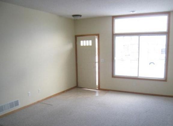 2nd image of 1861 Pintail Ave