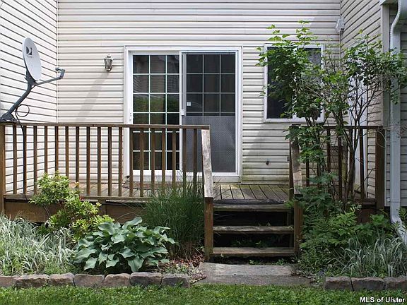 3rd image of 502 Briarwood Ct