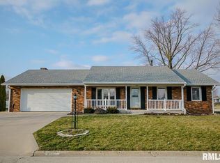 1067 E Monroe St, Morton, IL