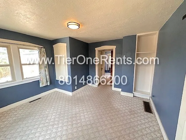 141 E Wentworth Ave — Photo 17