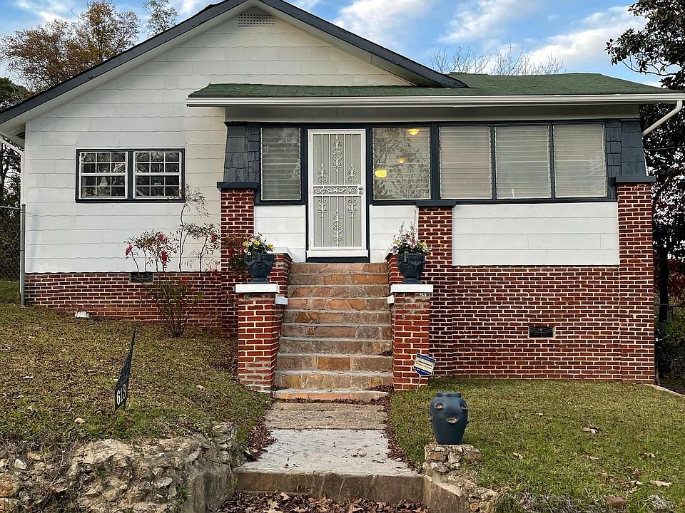 1st image of 613 Ledford St