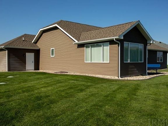 4th image of 57874 Stone Creek Ct