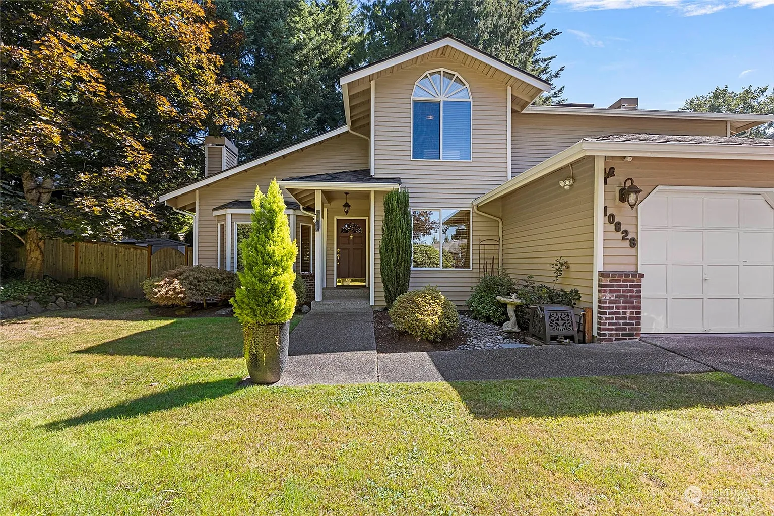 10828 NE 182nd Court photo 1