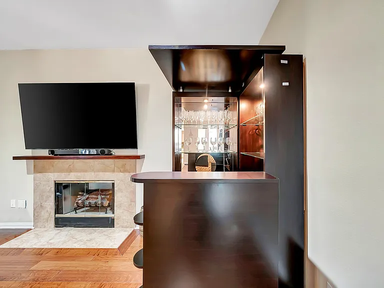 19316 Lavi Ct — Photo 28