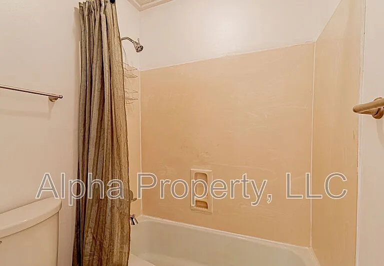 134 Saturn Ln — Photo 14