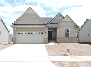 2068 Sheffield Dr, Ypsilanti, MI