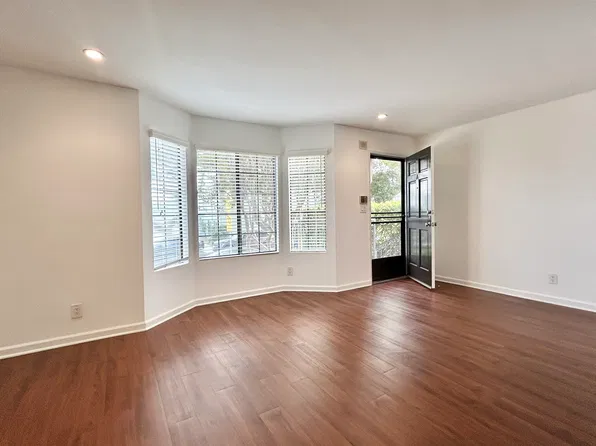 215 N Cordova St APT A, Burbank, CA 91505