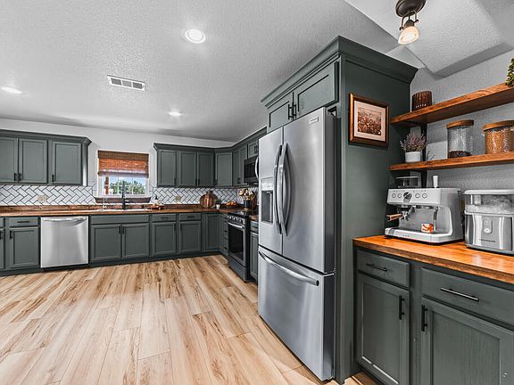 4th image of 536B County Road 301 #A