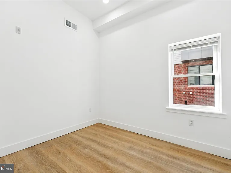 2424 W Thompson St #3 — Photo 12