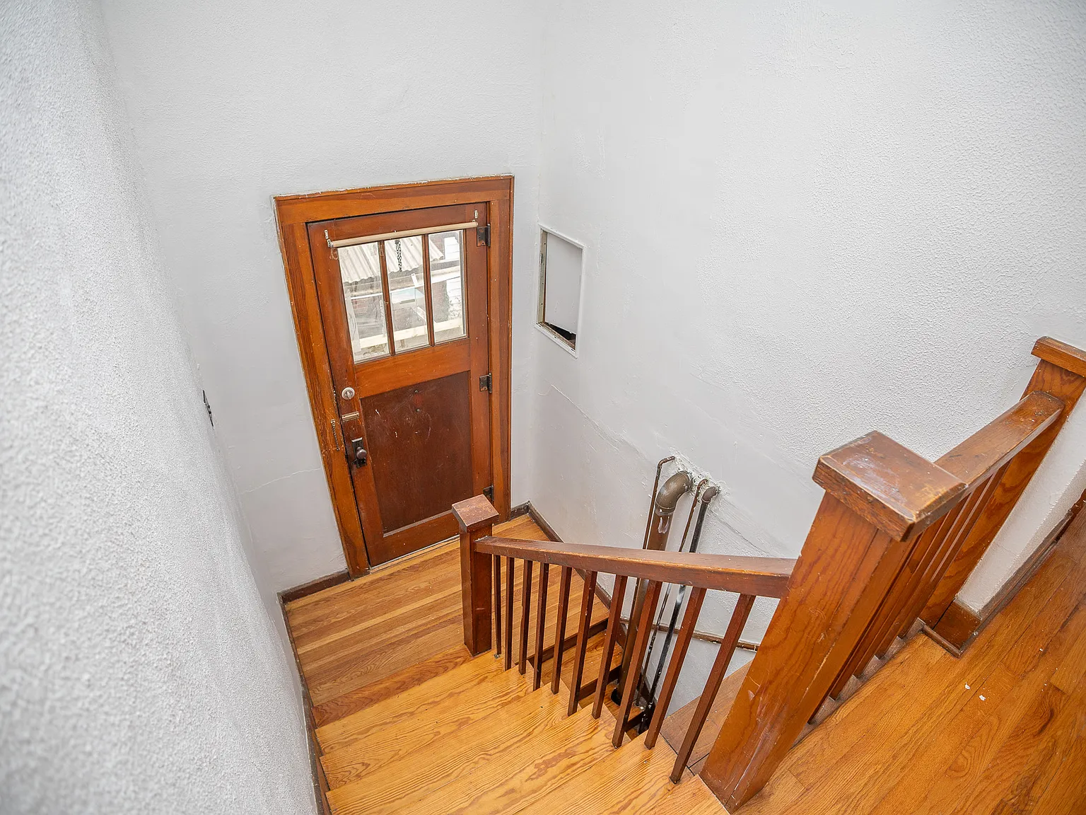 927 Washington Street - A — Photo 4