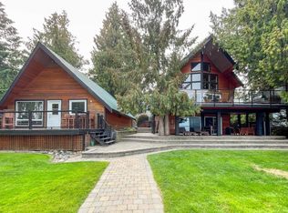 3075 Waverly Rd, Schuswap, BC V0E2W1