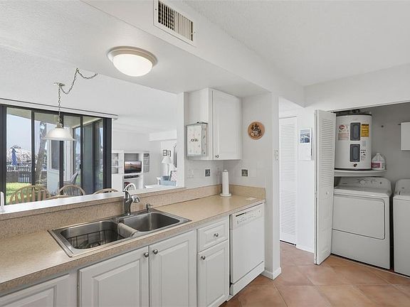 5th image of 5729 PUERTA DEL SOL BOULEVARD S #186