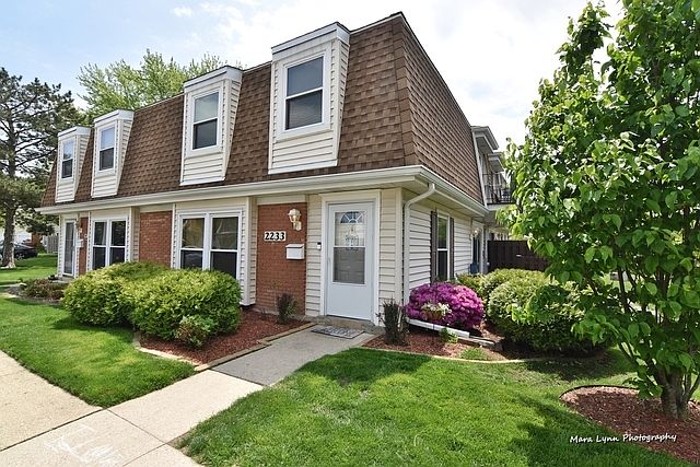 1st image of 2233 Flower Ct #2233