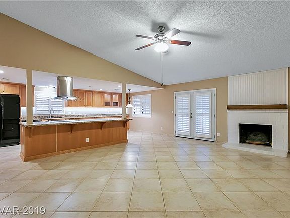 5th image of 1981 Rockledge Dr
