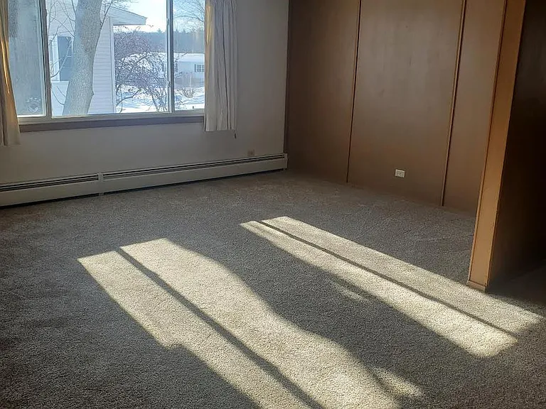 Park Ridge Apartments — Photo 3