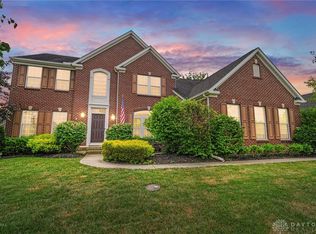 379 Beck Dr, Dayton, OH 45458