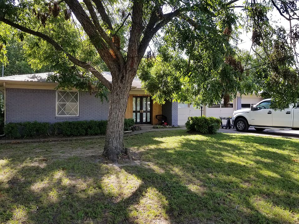1st image of 2415 Fannin St