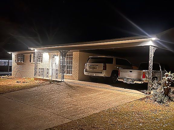 2nd image of 4325 Red Creek Rd