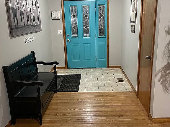 4th image of 2090 Hidden Valley Pl