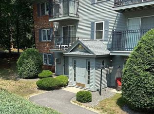11 Saint James Pl, Nashua, NH 03062