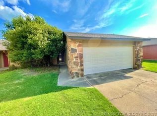 1812 E 66th St S, Tulsa, OK 74136