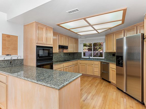 5th image of 29174 Laurel Valley Dr