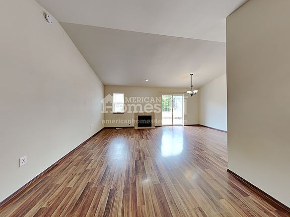 5th image of 11905 128th St E