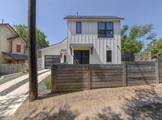 2002 E 9th St, Austin, TX 78702