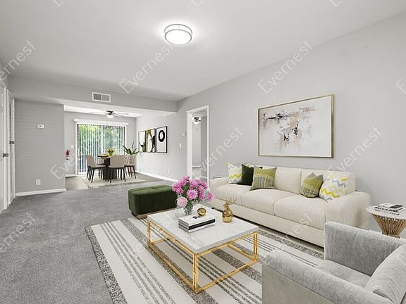 3rd image of 126 Walton Ferry Rd APT D4