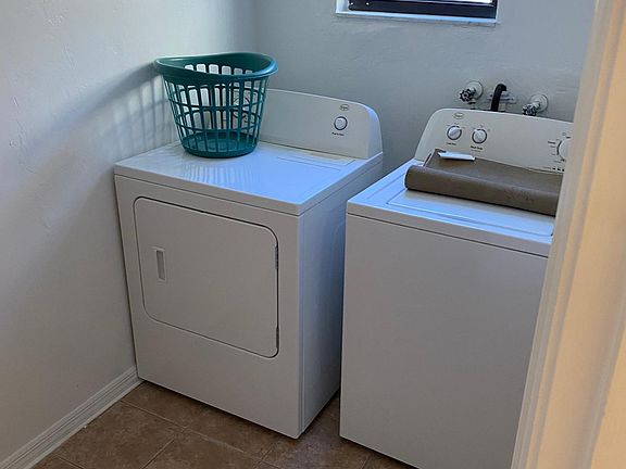4th image of 333 E Hartford St APT 2A