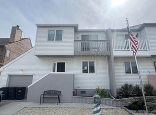 104 E Memphis Ave #A, Wildwood Crest, NJ 08260