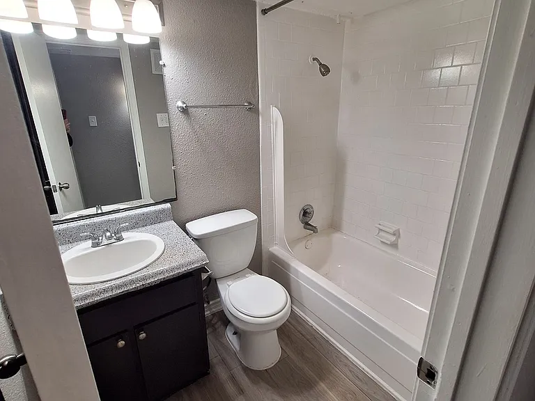Island Bay Resort Apartments — Photo 60